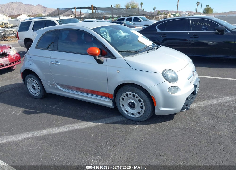 2014 FIAT 500E VIN: 3C3CFFGE7ET172881