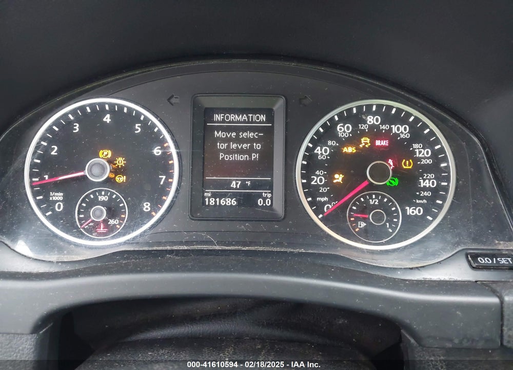 2016 VOLKSWAGEN TIGUAN S VIN: WVGAV7AX1GW513934
