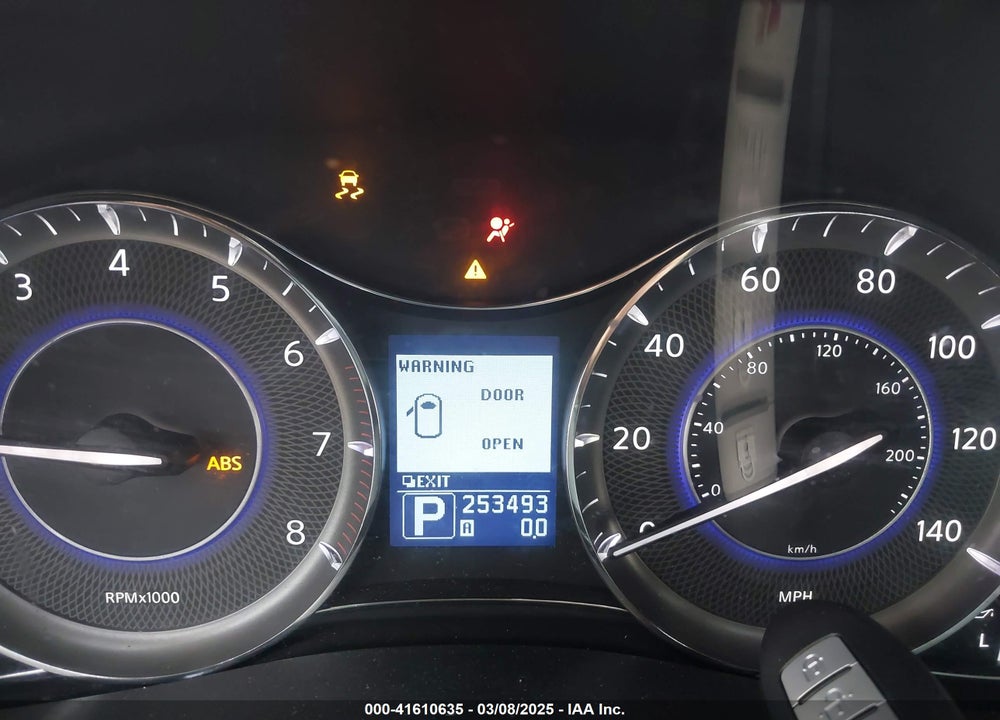 2011 INFINITI QX56 VIN: JN8AZ2NC2B9300389