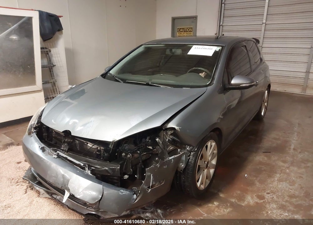 2011 VOLKSWAGEN GOLF VIN: WVWBM7AJ9BW144871