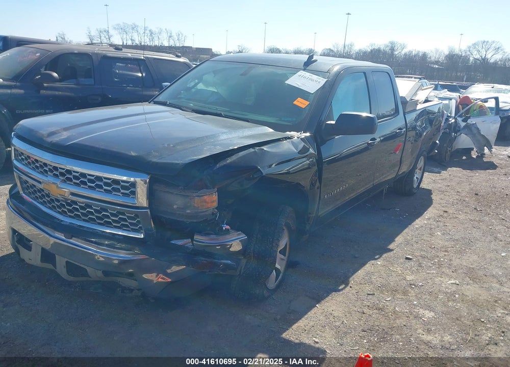 2015 CHEVROLET SILVERADO VIN: 1GCRCREH3FZ206158