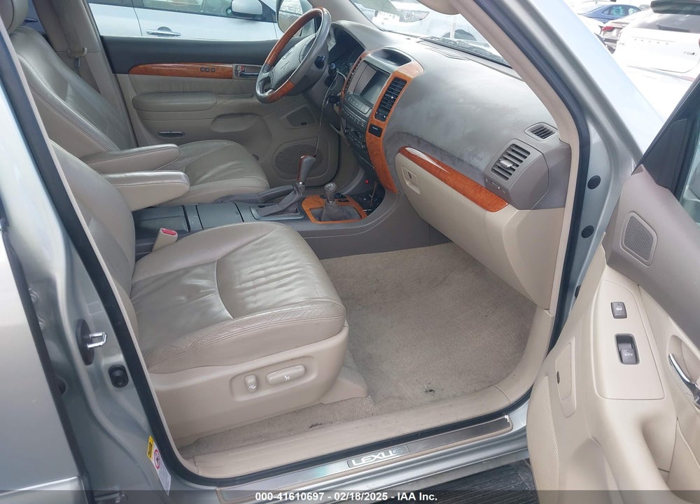 2004 LEXUS GX 470 VIN: JTJBT20X240033707