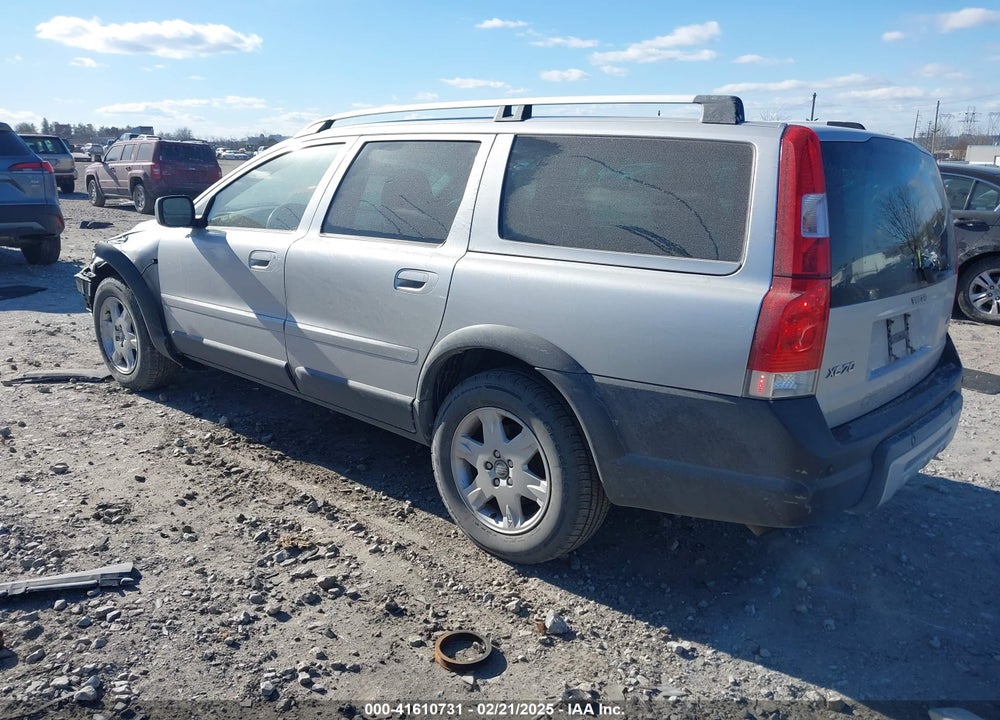2006 VOLVO XC70 VIN: YV4SZ592761211230
