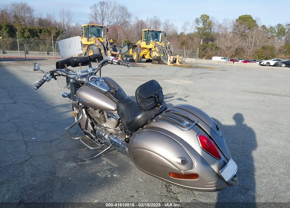2004 HONDA VT1300 S VIN: 1HFSC52024A107292