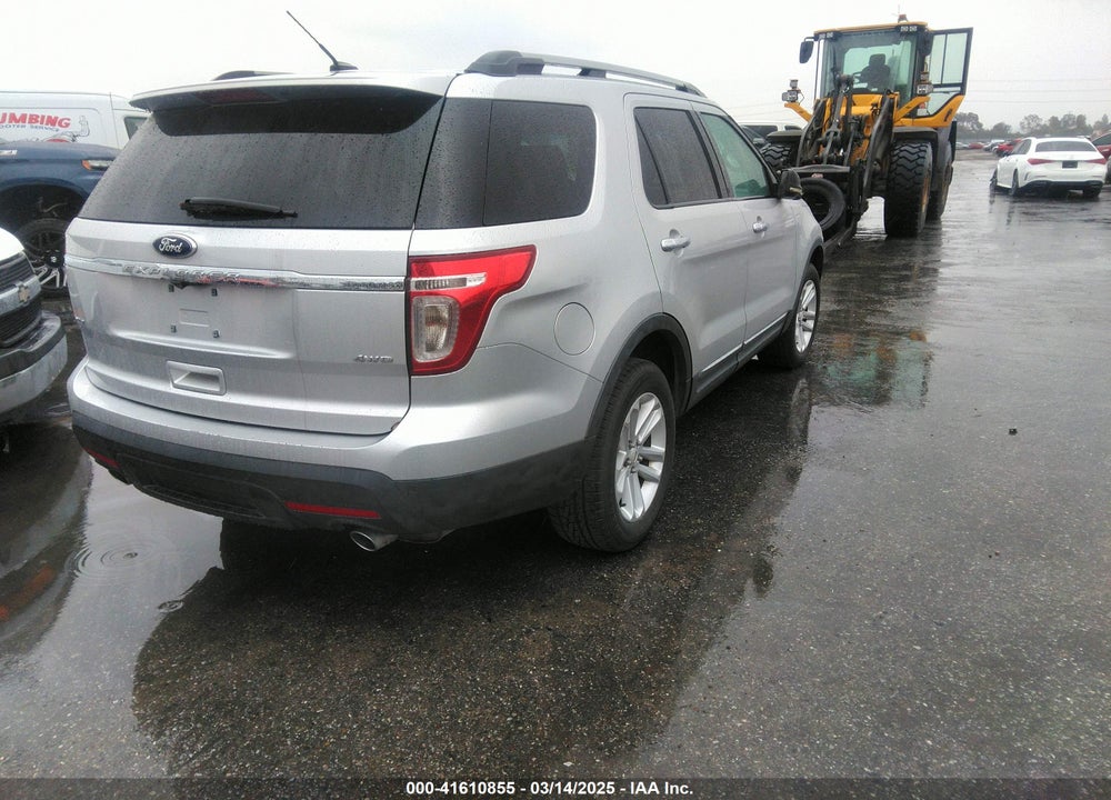 2013 FORD EXPLORER XLT VIN: 1FM5K8D85DGB08296
