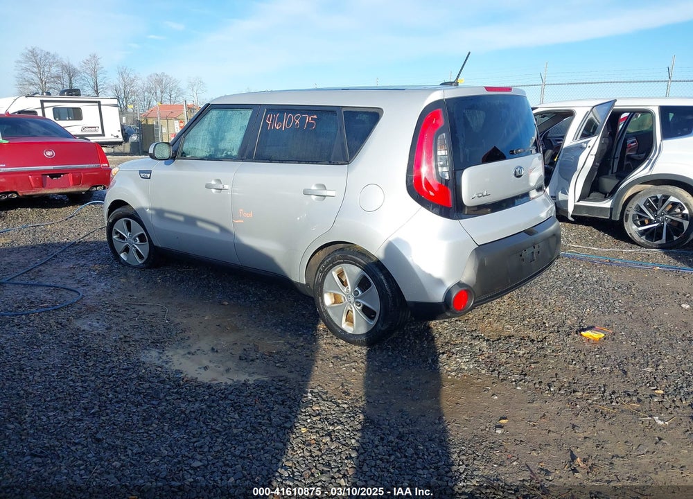 2015 KIA SOUL VIN: KNDJN2A23F7801233