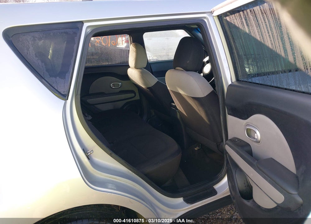 2015 KIA SOUL VIN: KNDJN2A23F7801233