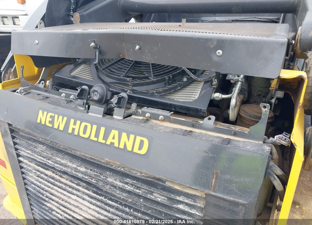 2021 NEW HOLLAND C332 SKID STEER VIN: JAF0C332JPM427672