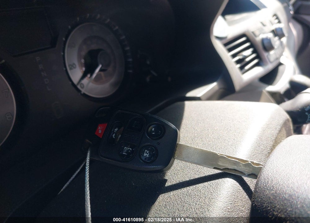 2011 HONDA ODYSSEY EX-L VIN: 5FNRL5H67BB076677