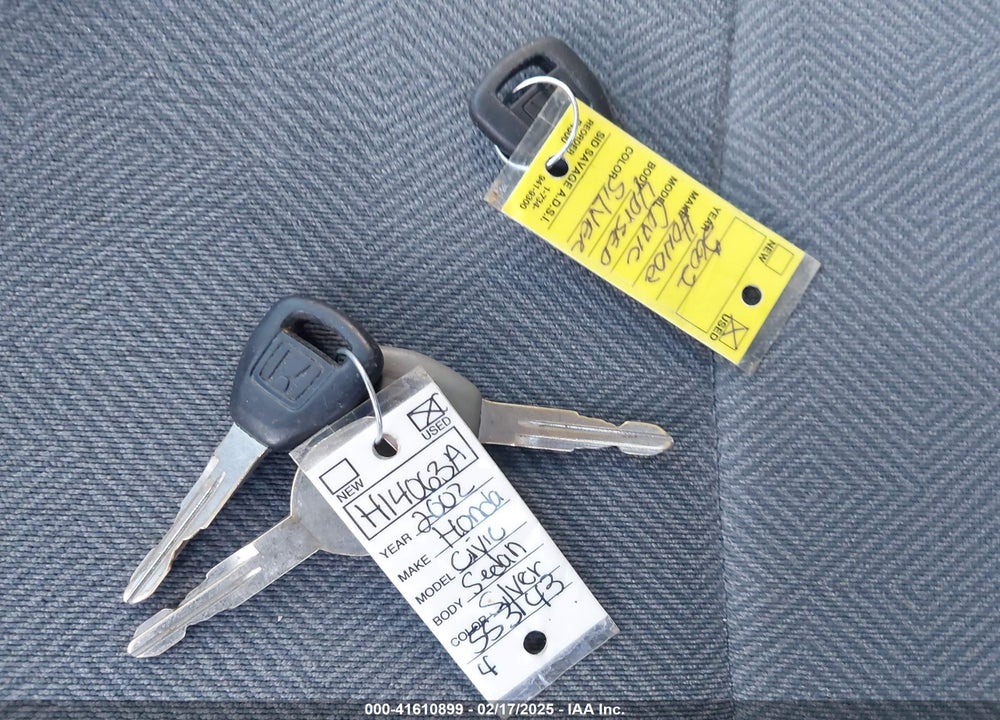 2002 HONDA CIVIC LX VIN: 2HGES16502H553143