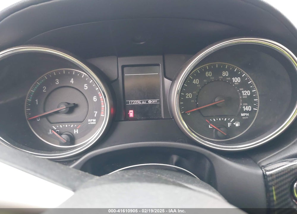 2011 JEEP GRAND CHEROKEE VIN: 1J4RR6GT1BC509669