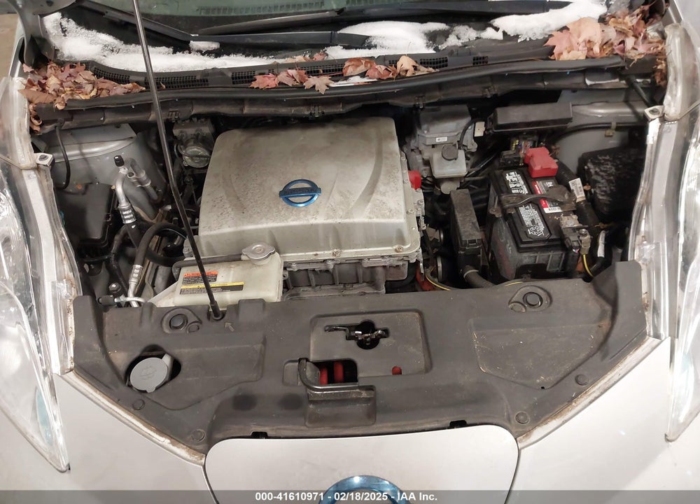 2015 NISSAN LEAF VIN: 1N4AZ0CPXFC312908