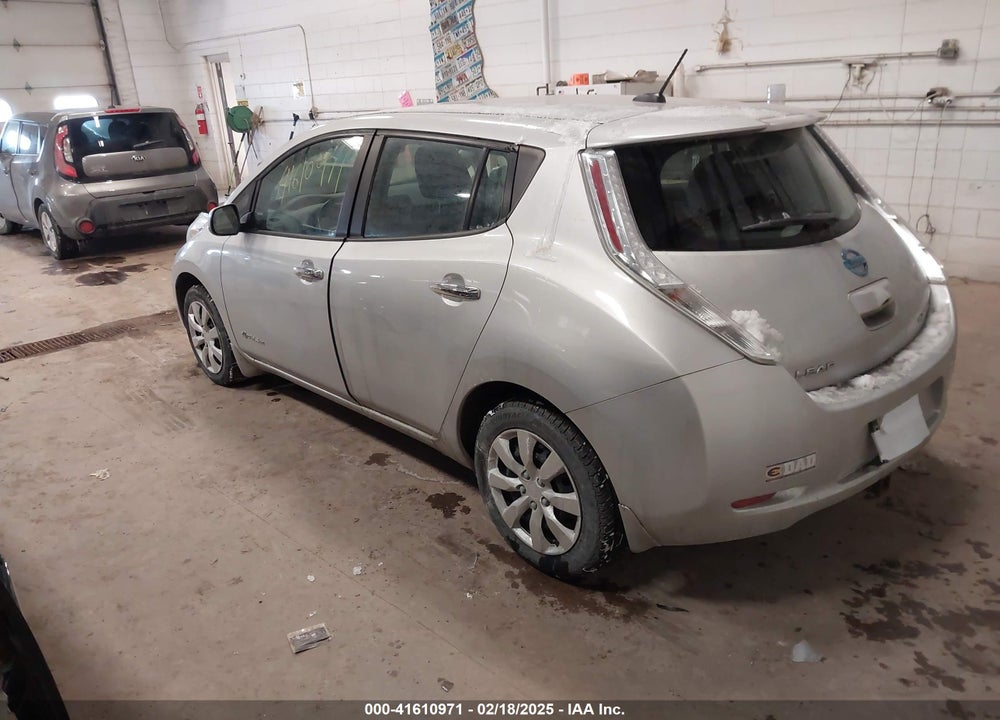 2015 NISSAN LEAF VIN: 1N4AZ0CPXFC312908