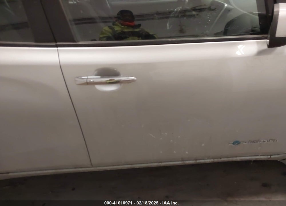 2015 NISSAN LEAF VIN: 1N4AZ0CPXFC312908