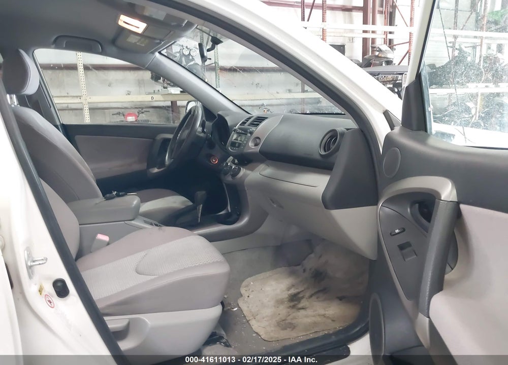 2007 TOYOTA RAV4 BASE V6 VIN: JTMZK33VX75012163