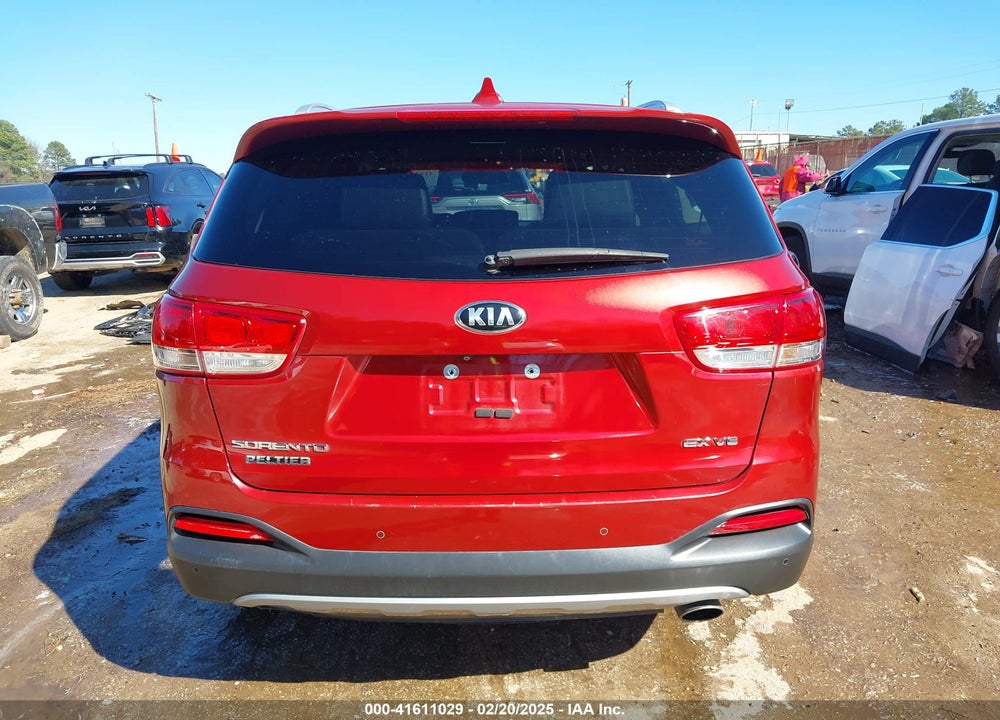 2017 KIA SORENTO VIN: 5XYPHDA52HG322833