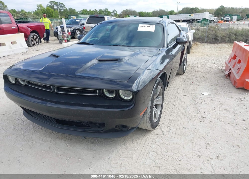 2019 DODGE CHALLENGER VIN: 2C3CDZAG2KH593834