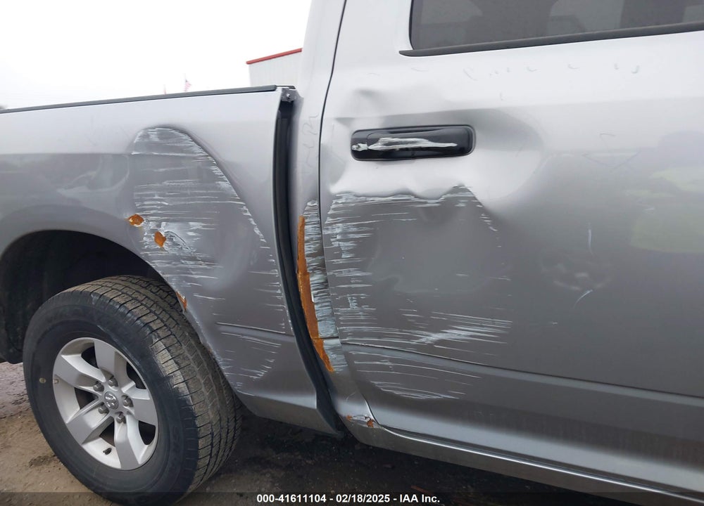 2022 RAM 1500 CLASSIC VIN: 1C6RR6LG0NS235199