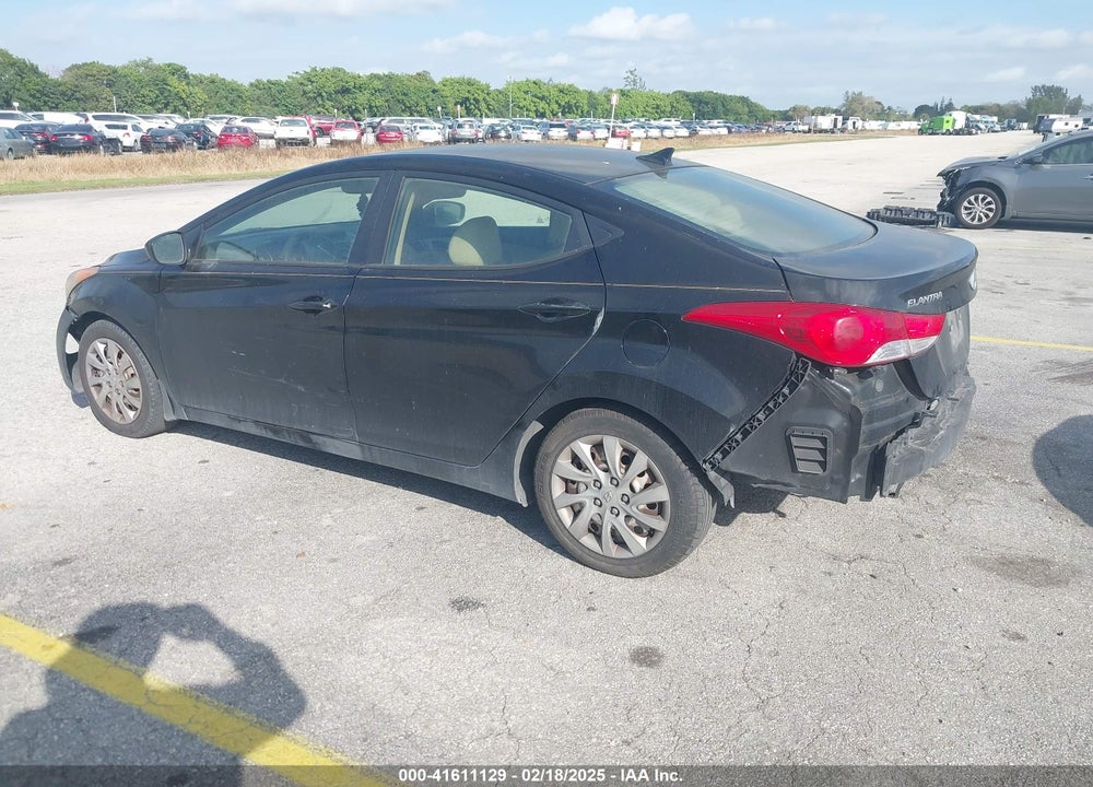 2012 HYUNDAI ELANTRA VIN: KMHDH4AE3CU418606