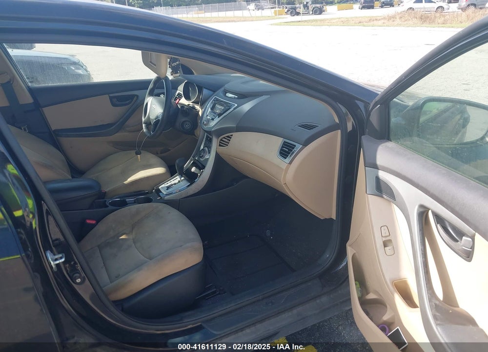 2012 HYUNDAI ELANTRA VIN: KMHDH4AE3CU418606