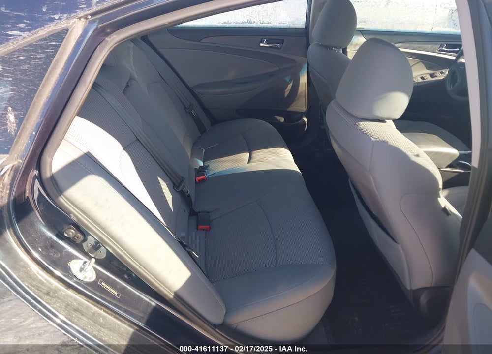 2014 HYUNDAI SONATA VIN: 5NPEB4AC1EH873184