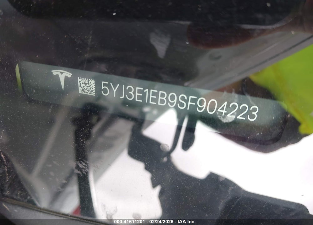 2025 TESLA MODEL 3 VIN: 5YJ3E1EB9SF904223