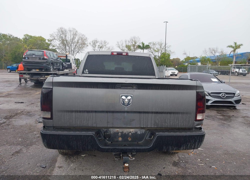 2013 RAM 1500 VIN: 1C6RR6FP5DS644275