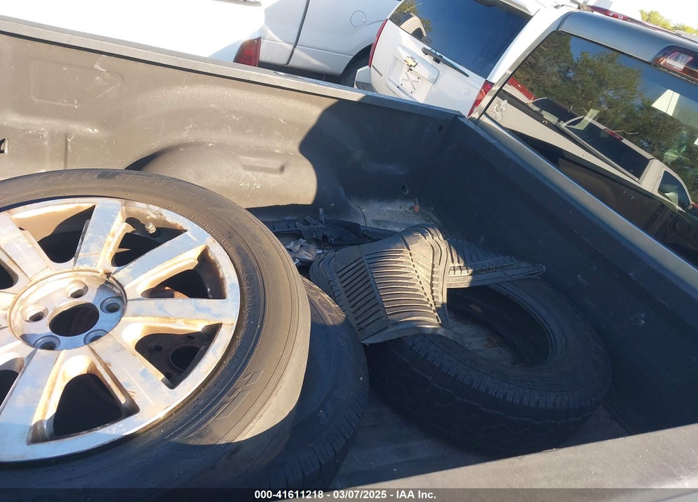 2013 RAM 1500 VIN: 1C6RR6FP5DS644275