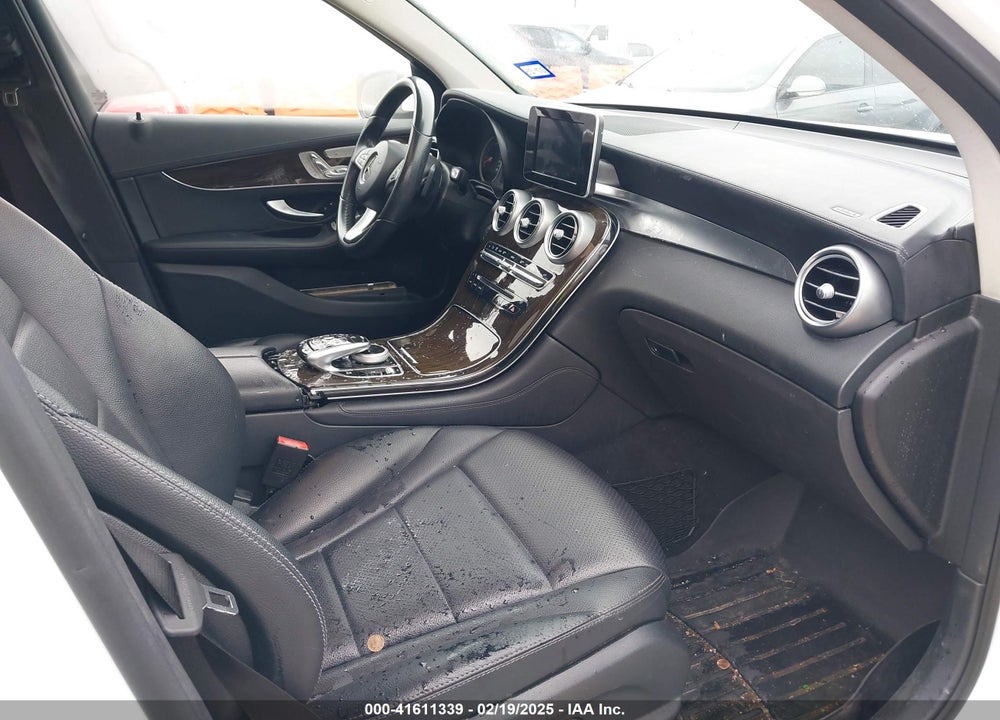 2016 MERCEDES-BENZ GLC 300 VIN: WDC0G4JB9GF025080