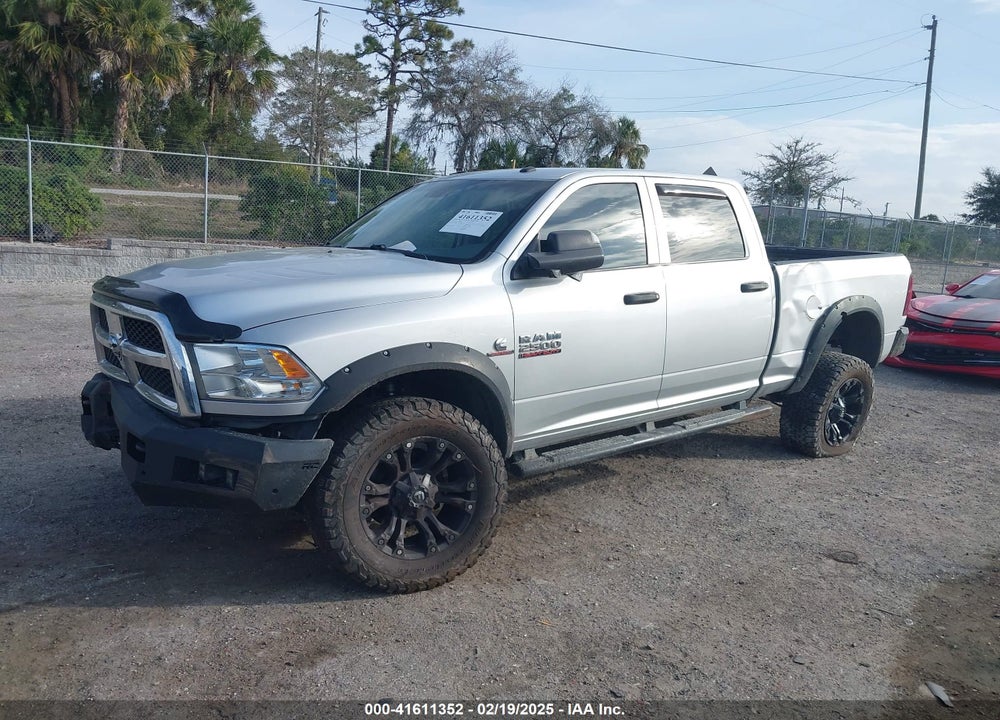 2018 RAM 2500 VIN: 3C6UR5CL7JG404668