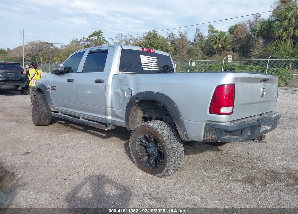 2018 RAM 2500 VIN: 3C6UR5CL7JG404668