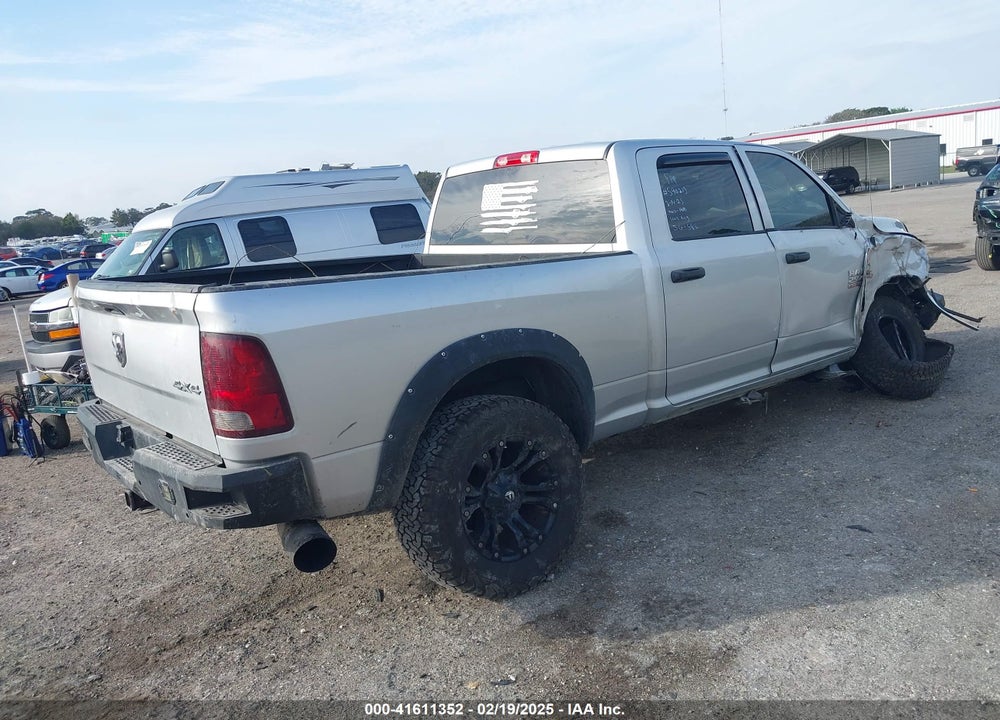 2018 RAM 2500 VIN: 3C6UR5CL7JG404668