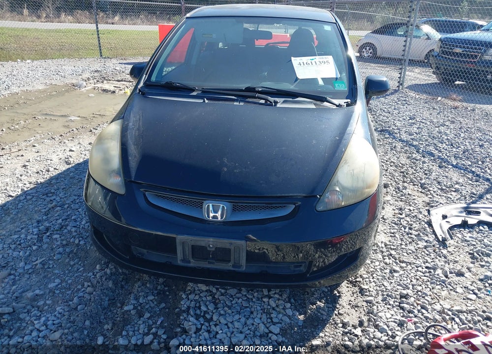 2008 HONDA FIT VIN: JHMGD38468S058138