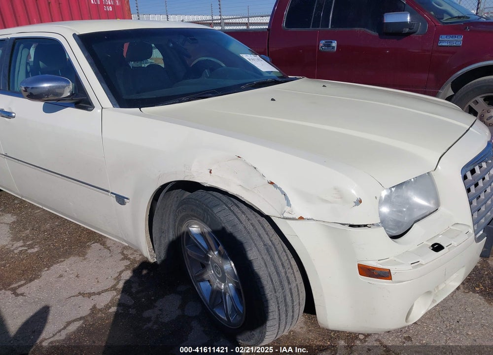 2005 CHRYSLER 300C VIN: 2C3JA63H35H575027