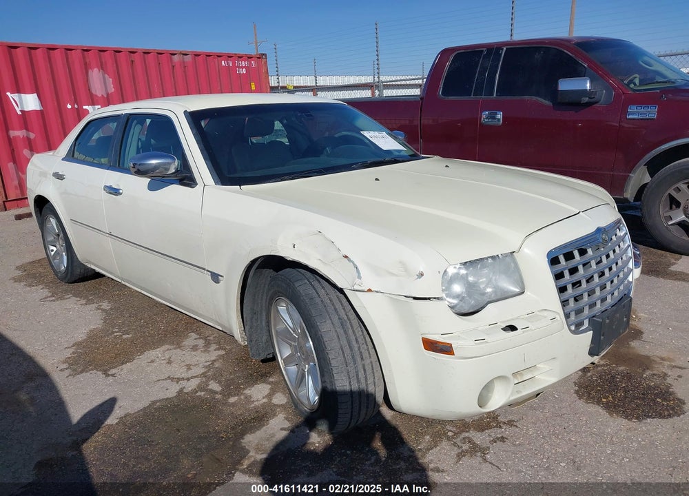 2005 CHRYSLER 300C VIN: 2C3JA63H35H575027