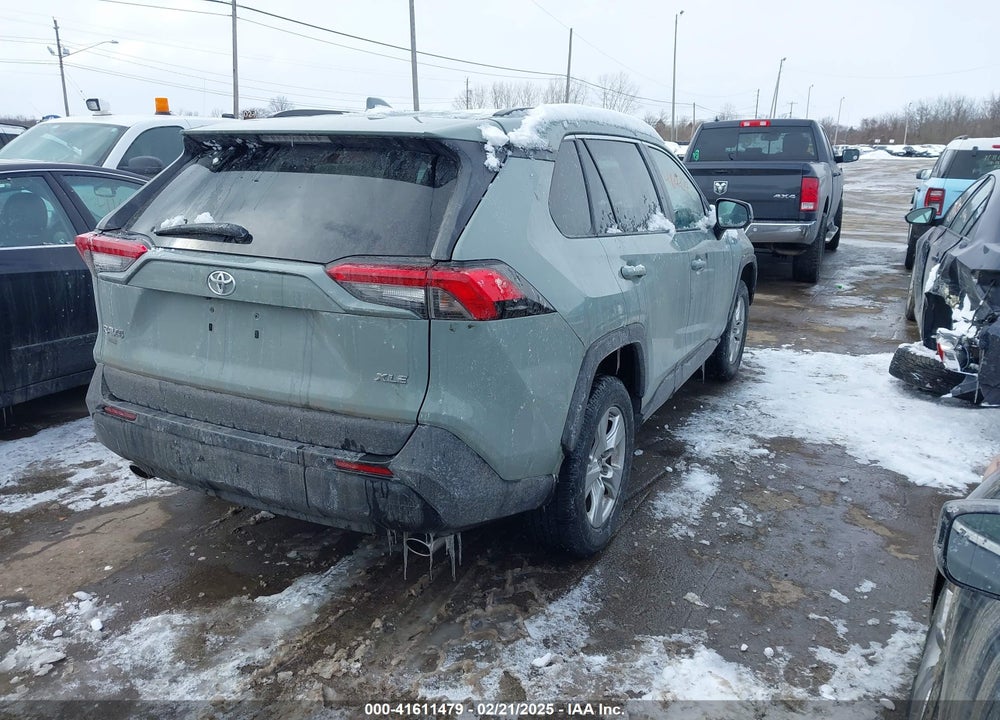 2019 TOYOTA RAV4 VIN: 2T3W1RFV1KW019623