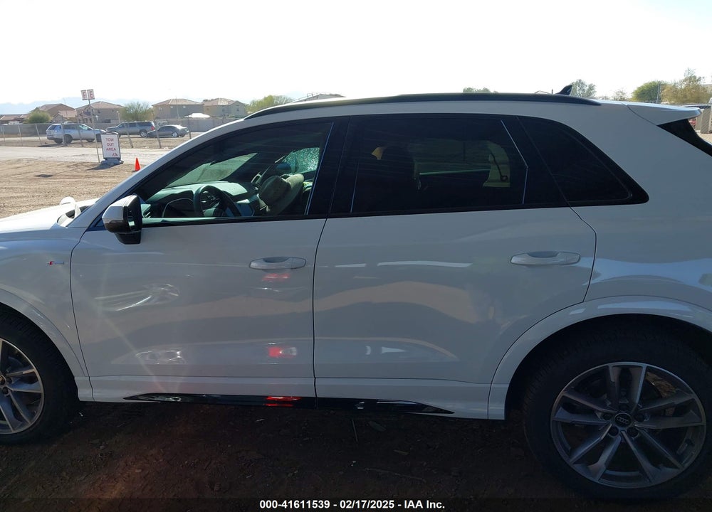 2024 AUDI Q3 PREMIUM PLUS 45 TFSI S LINE QUATTRO TIPTRONIC VIN: WA1EECF33R1112786