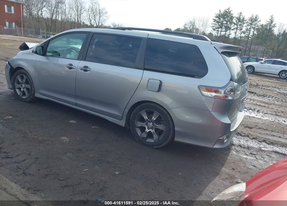 2011 TOYOTA SIENNA SPORT VIN: 5TDXK3DC1BS044362