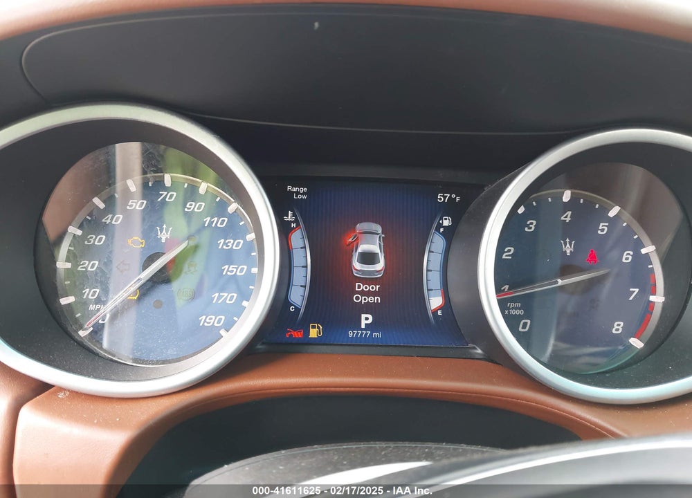 2015 MASERATI GHIBLI VIN: ZAM57RTA2F1130323