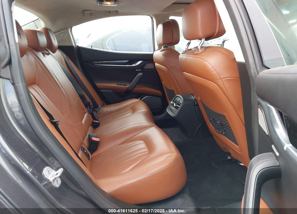 2015 MASERATI GHIBLI VIN: ZAM57RTA2F1130323
