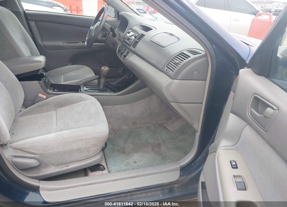 2003 TOYOTA CAMRY LE VIN: 4T1BE32K63U174903