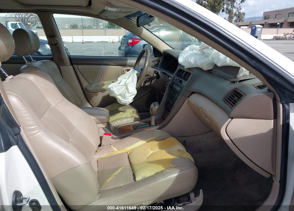 1999 LEXUS ES 300 VIN: JT8BF28G7X0208826