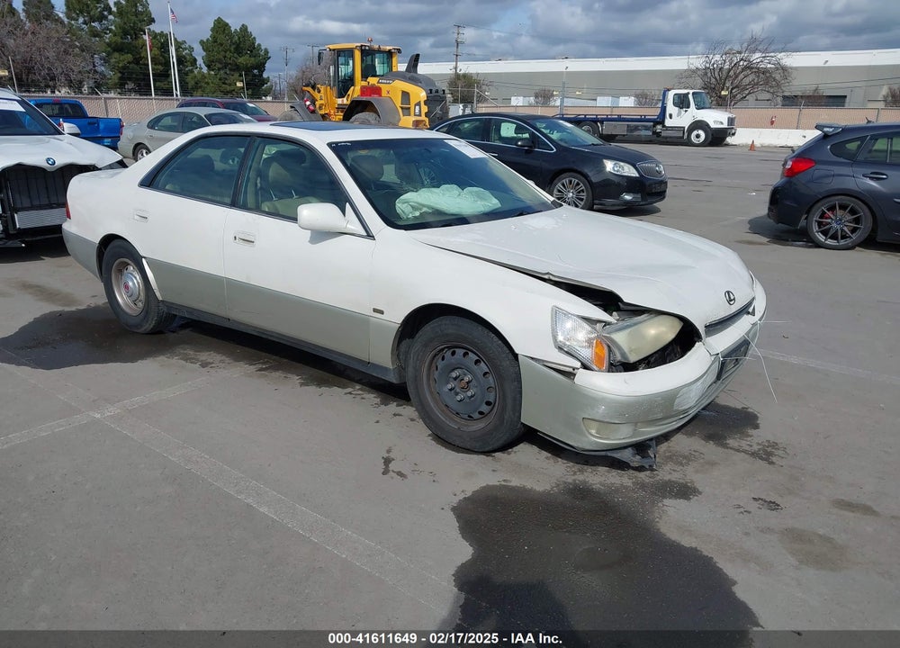 1999 LEXUS ES 300 VIN: JT8BF28G7X0208826