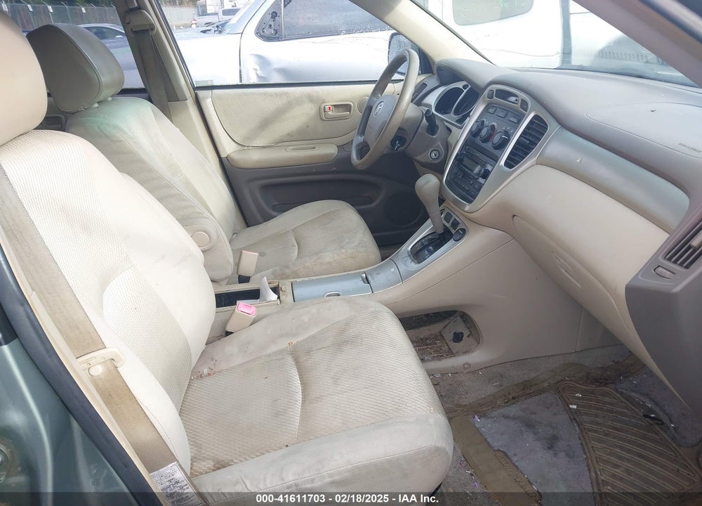 2005 TOYOTA HIGHLANDER V6 VIN: JTEEP21A750100300