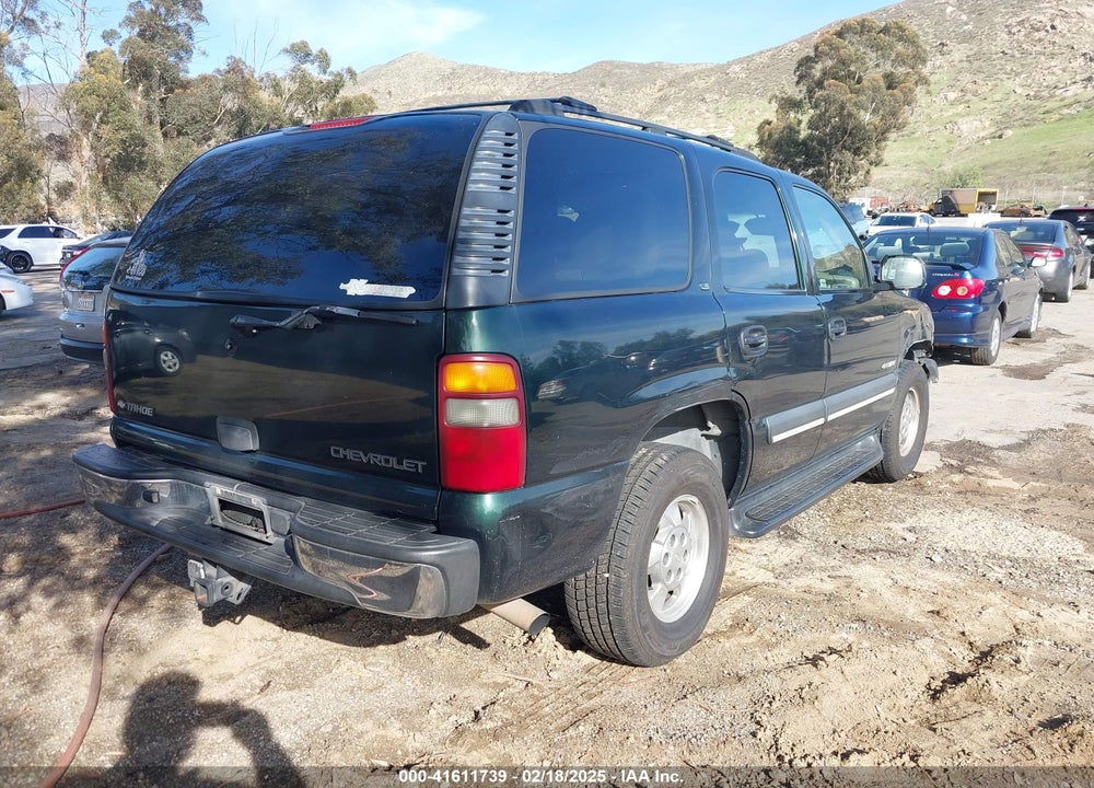 2002 CHEVROLET TAHOE LS VIN: 1GNEC13T22R266246