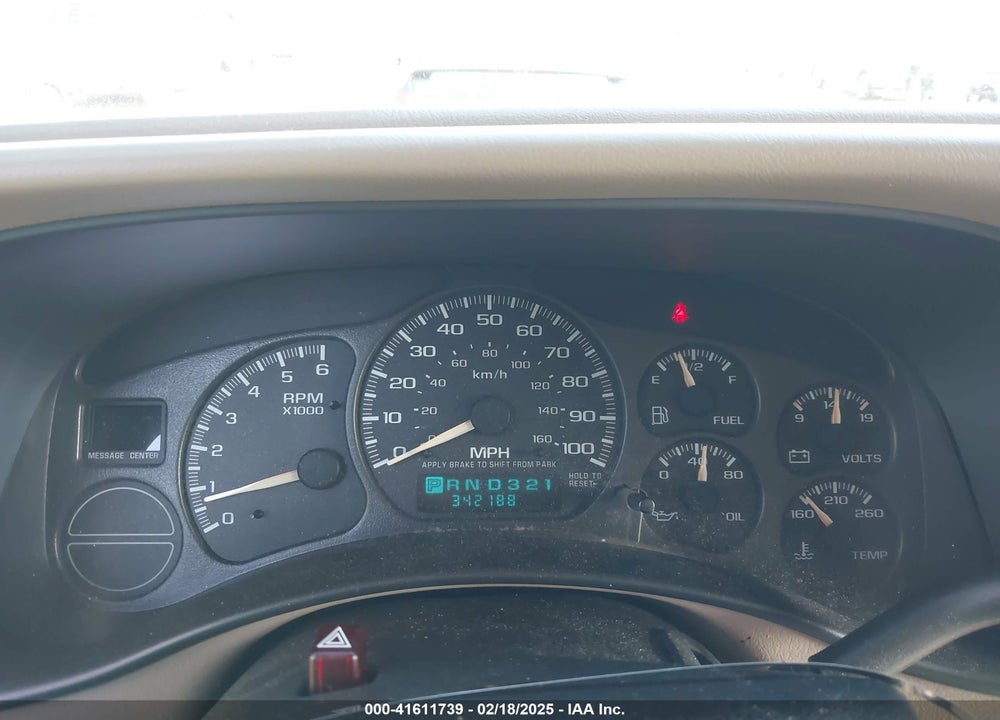 2002 CHEVROLET TAHOE LS VIN: 1GNEC13T22R266246