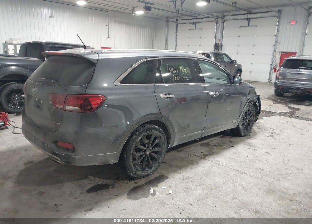 2020 KIA SORENTO 3.3L EX VIN: 5XYPHDA53LG665546