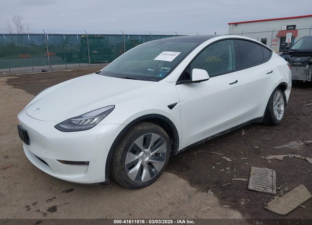 2021 TESLA MODEL Y LONG RANGE DUAL MOTOR ALL-WHEEL DRIVE VIN: 5YJYGDEE3MF266114