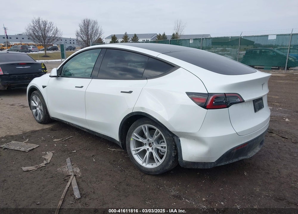 2021 TESLA MODEL Y LONG RANGE DUAL MOTOR ALL-WHEEL DRIVE VIN: 5YJYGDEE3MF266114