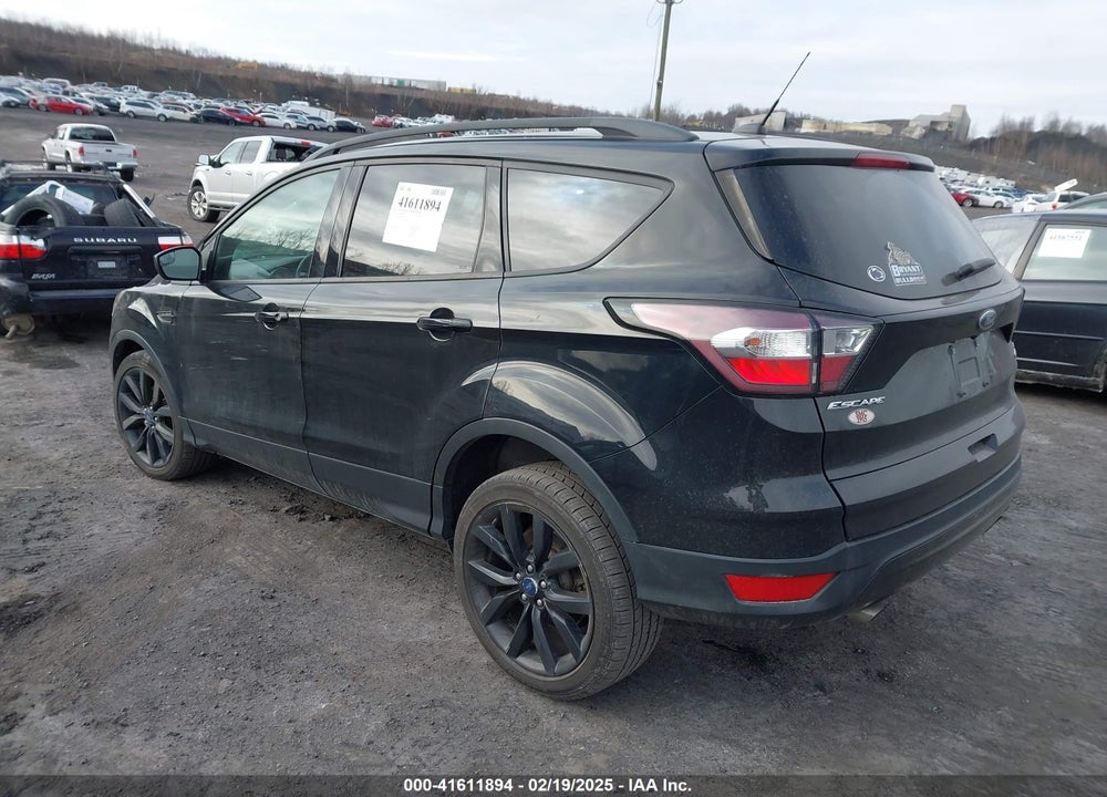 2018 FORD ESCAPE SE VIN: 1FMCU9GDXJUC26390